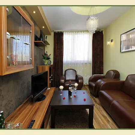 & Restauracja Glass 2* ראדום