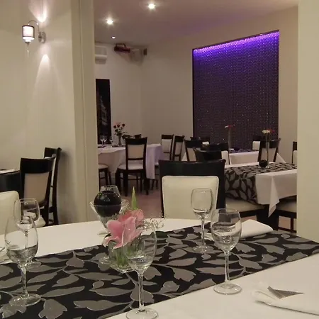 Hotel & Restauracja Glass Radom