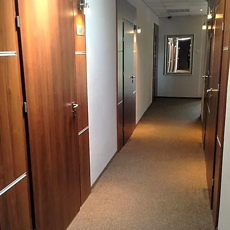 & Restauracja Glass Отель 2*