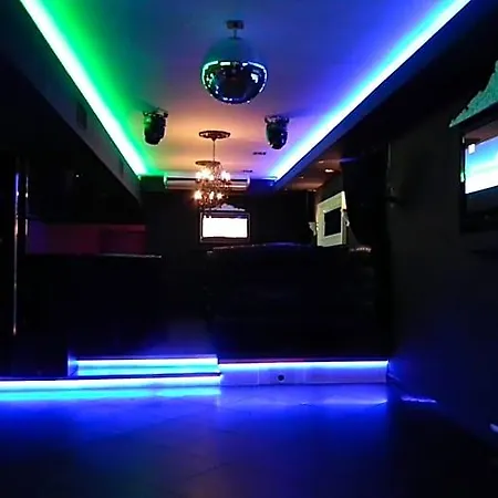 Отель & Restauracja Glass Радом