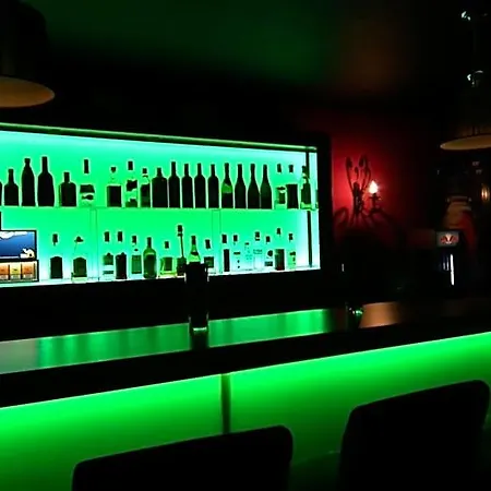 Отель & Restauracja Glass