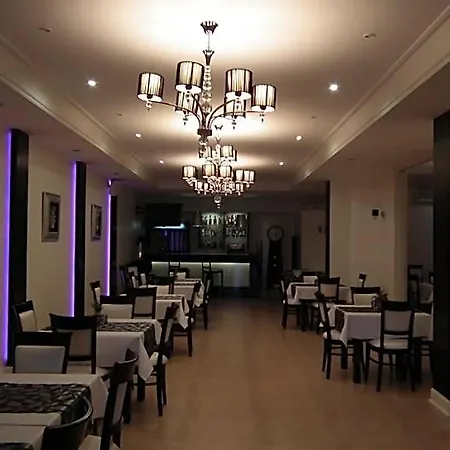 Отель & Restauracja Glass