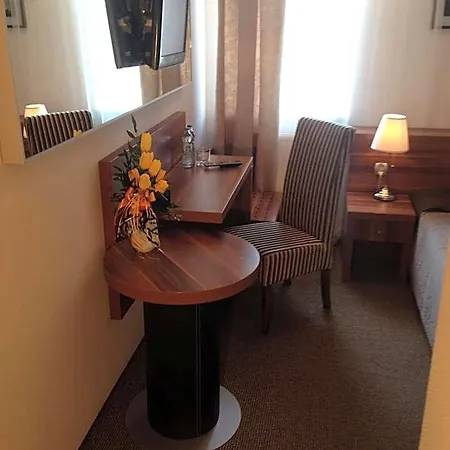 & Restauracja Glass Радом