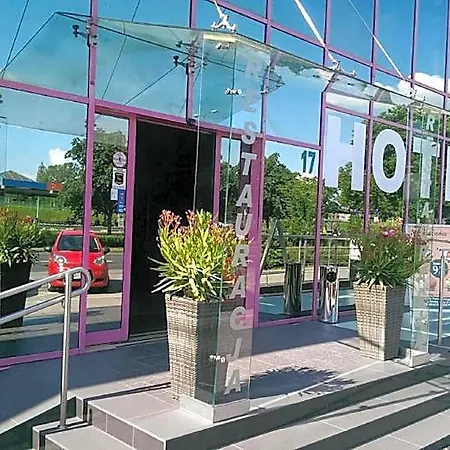 Hotel & Restauracja Glass 2*