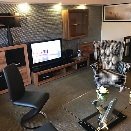 & Restauracja Glass מלון 2*