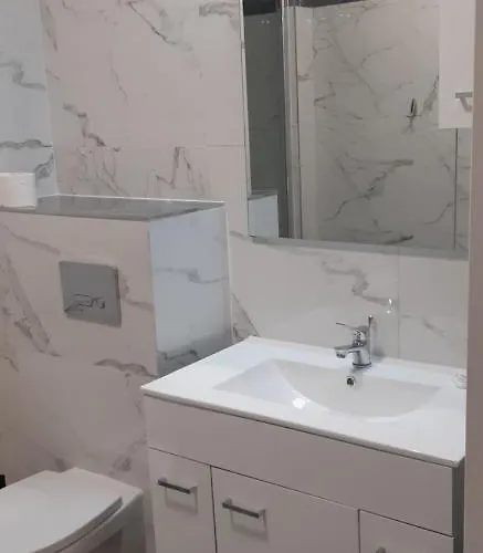 Hotel&restauracja Glass Hotel