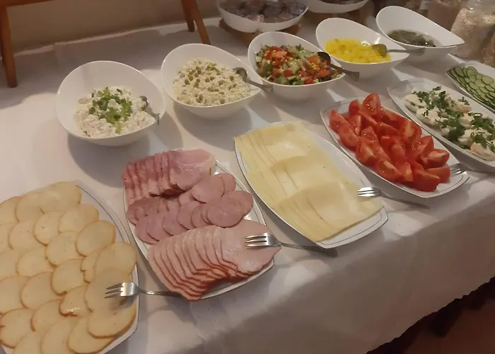 Hotel&restauracja Glass Hotel 2*