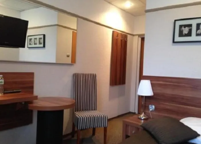 Hotel&restauracja Glass Hotel 2*